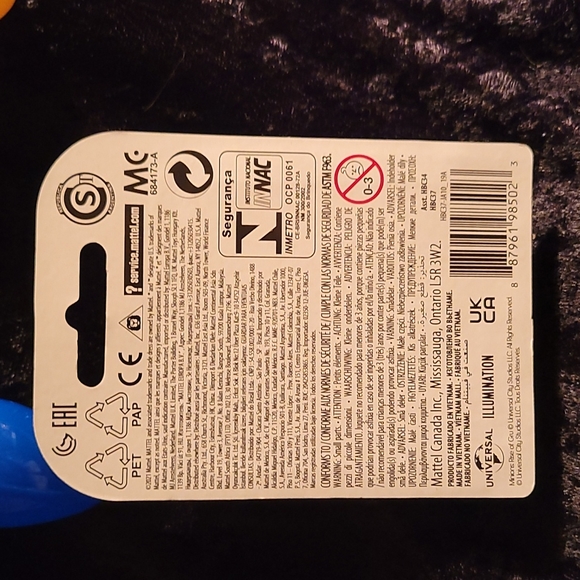 🆕️ Minions Bob, Otto, Young Gru, & Stuart Micro Figures - Picture 7 of 7